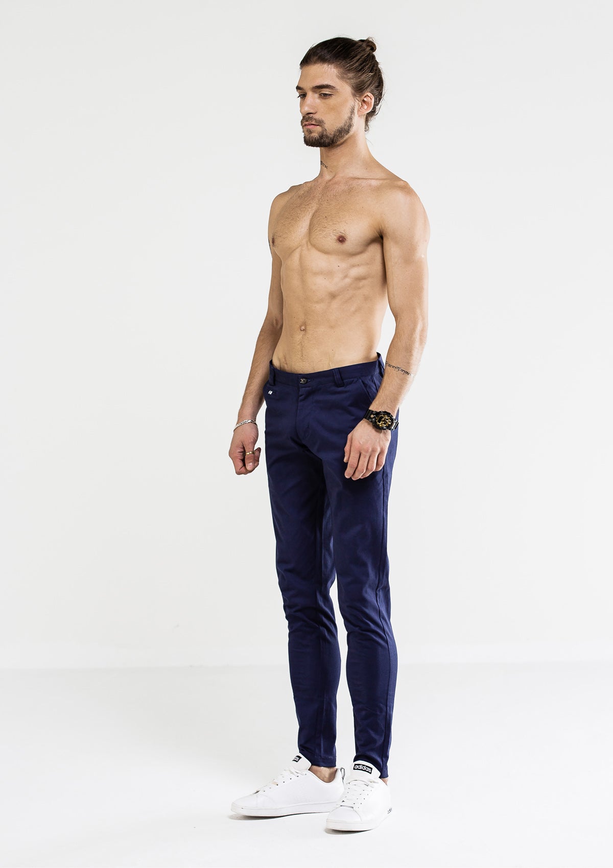 OFFICER Slim fit chino pant in a textured dobby comfort stretch - NAVY |  DML Jeans